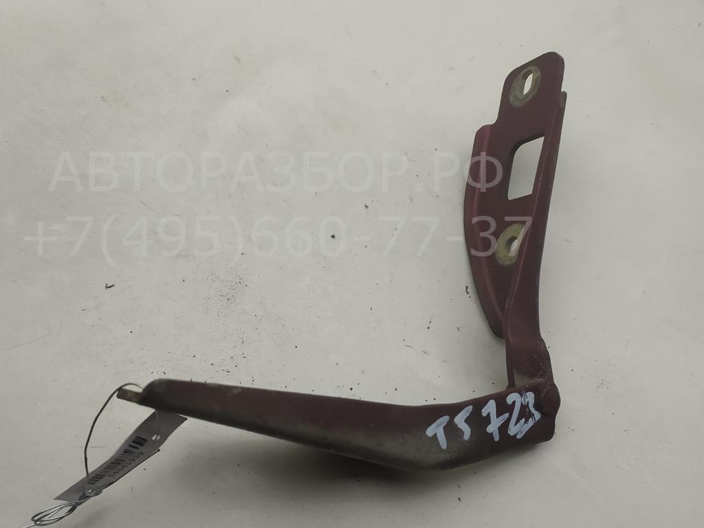 Петля капота левая