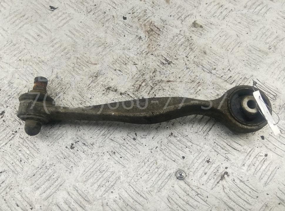 Рычаг передний правый