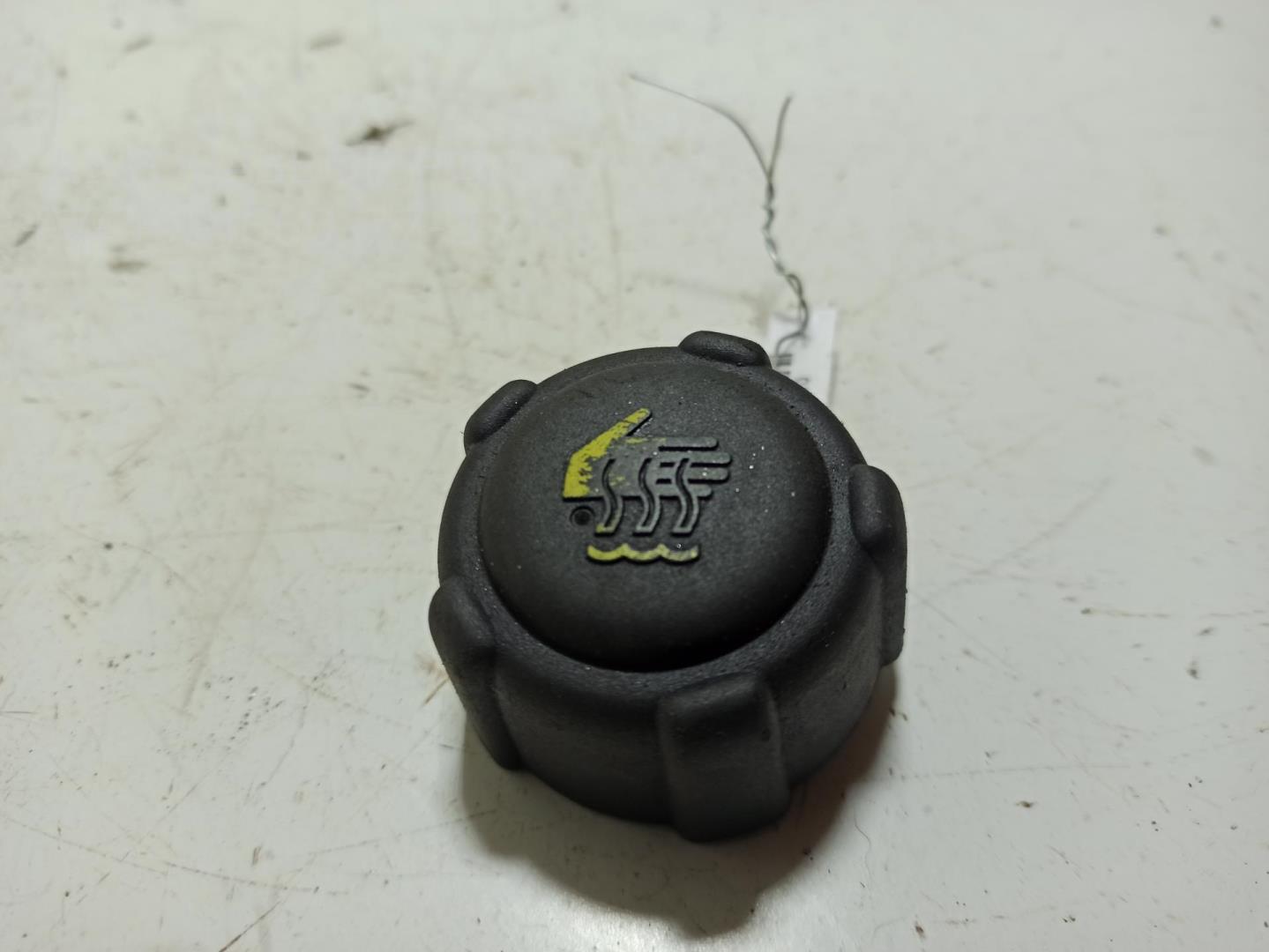 Крышка расширительного бачка