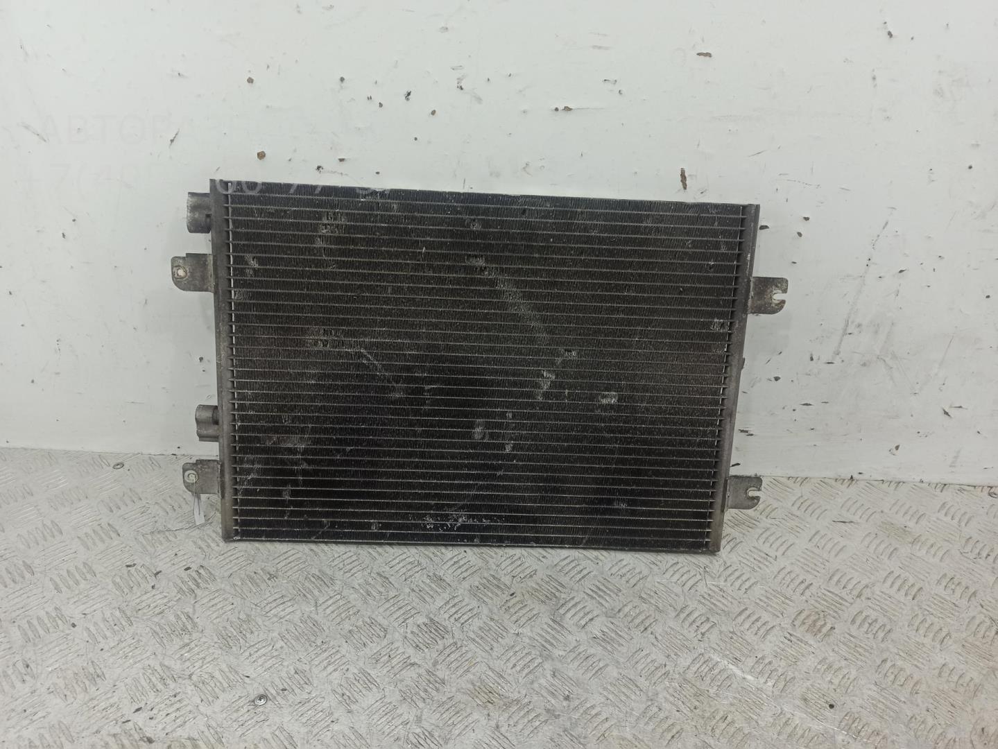 Радиатор кондиционера / конденсер