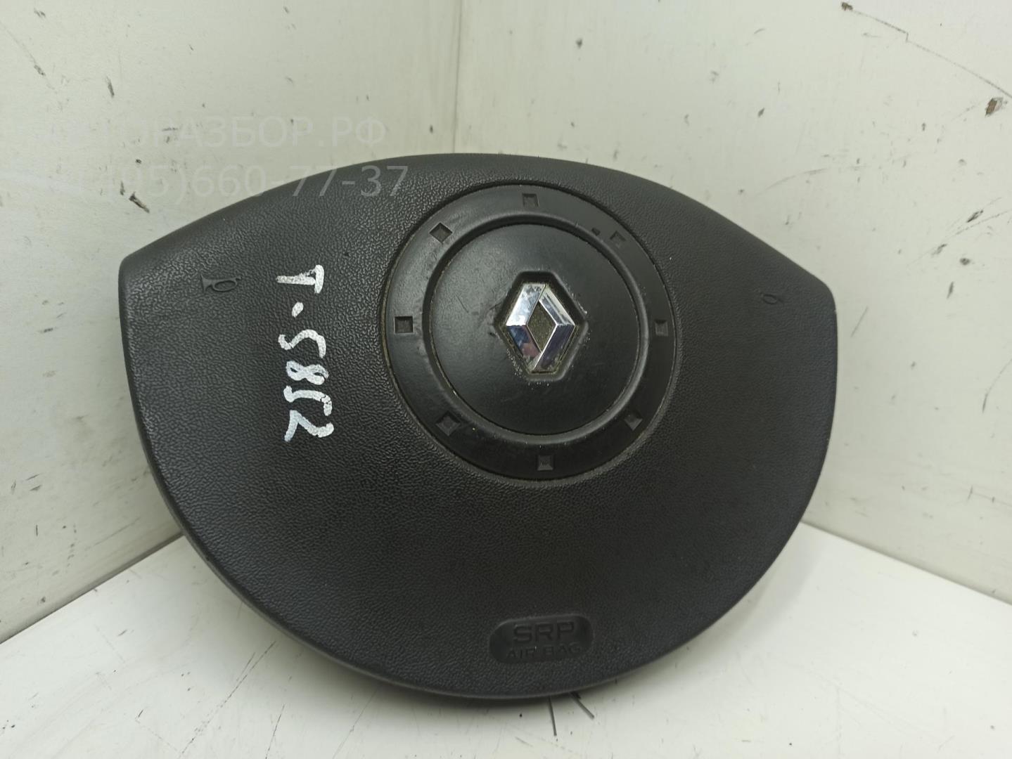 Подушка безопасности в рулевое колесо