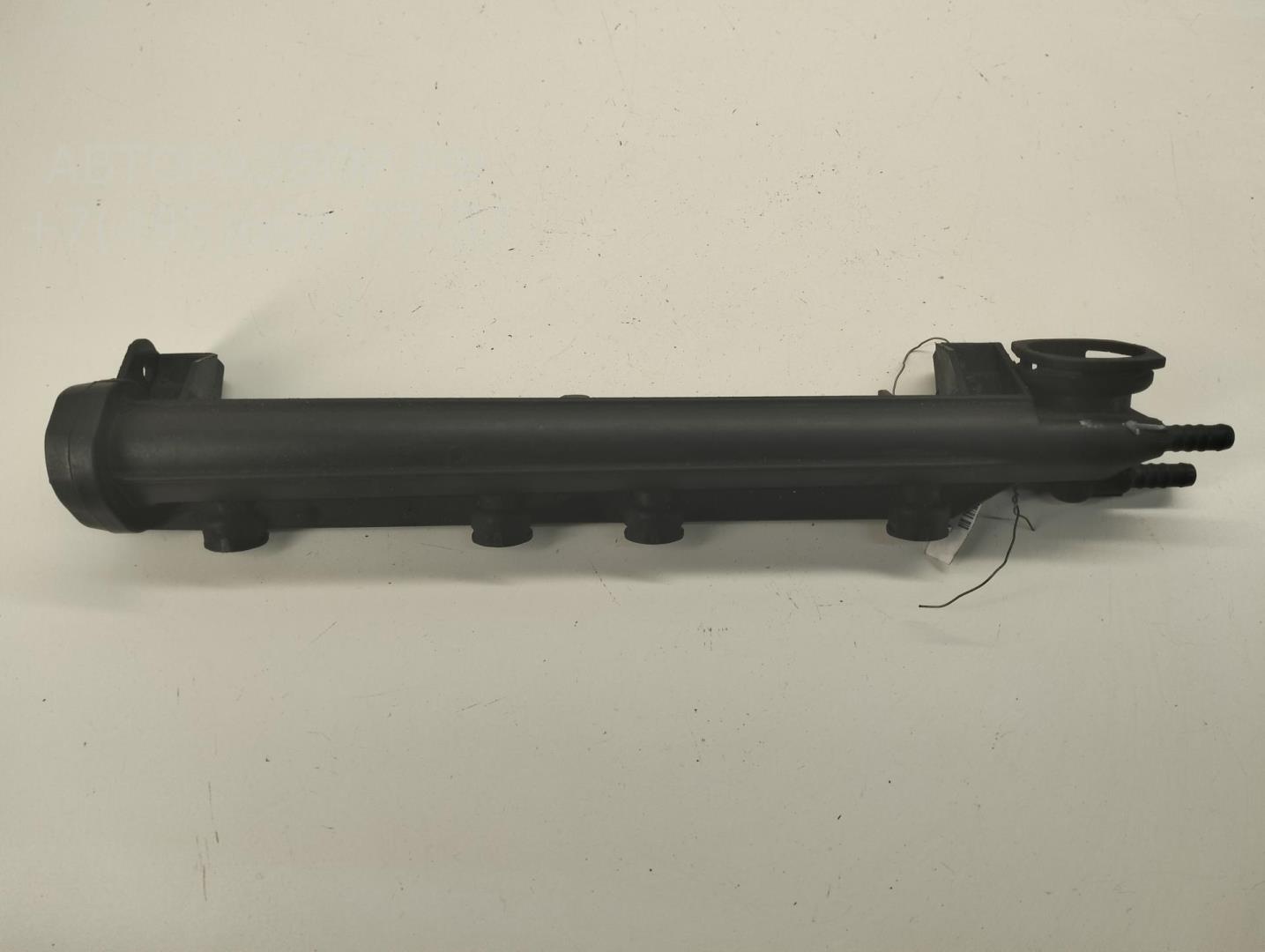 Рейка топливная (рампа)