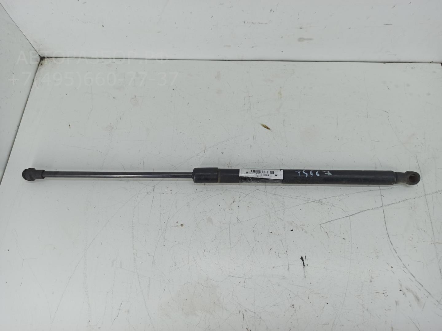 Амортизатор крышки багажника