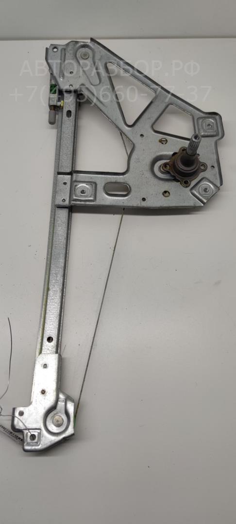 Стеклоподъемник механ. задний правый