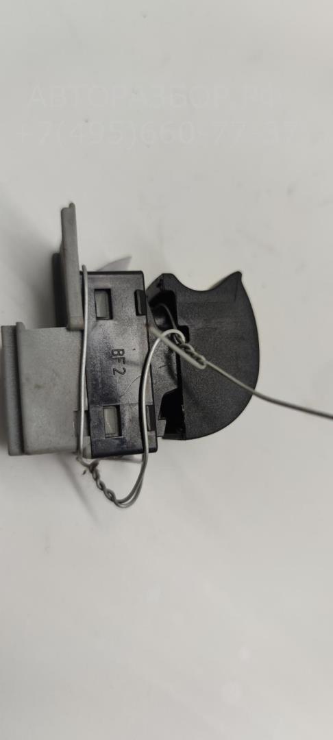 Кнопка стеклоподъемника