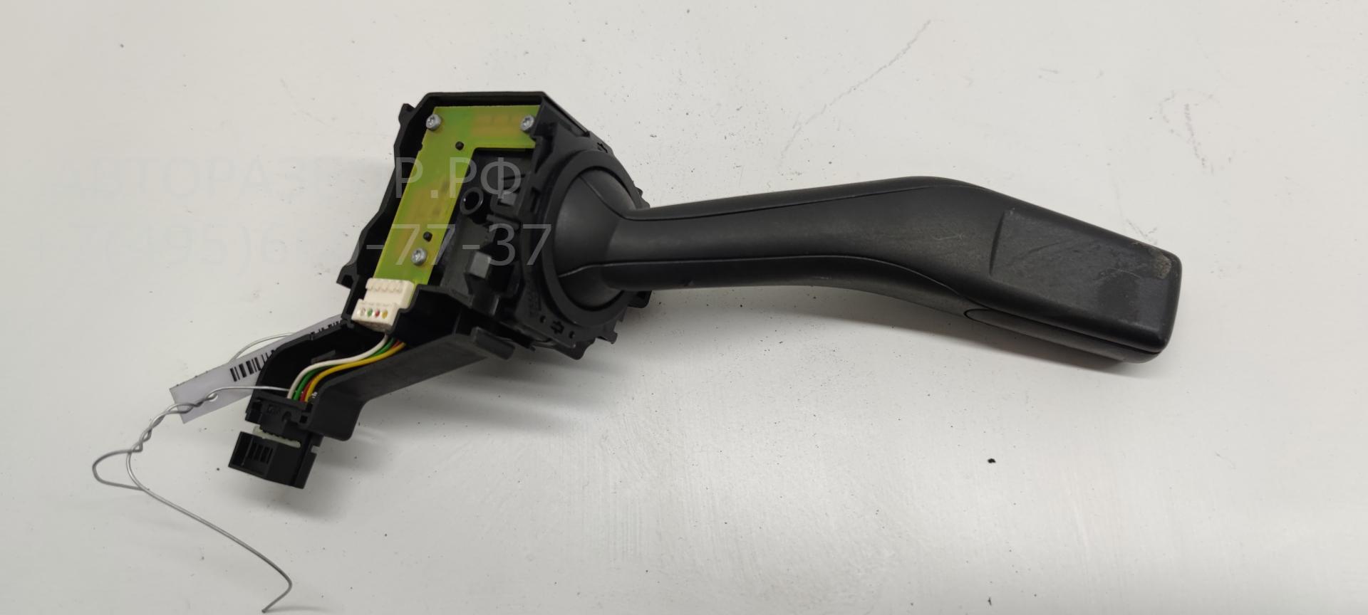 Переключатель поворотов подрулевой