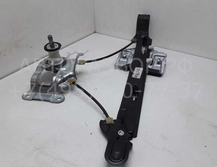 Стеклоподъемник механ. задний левый
