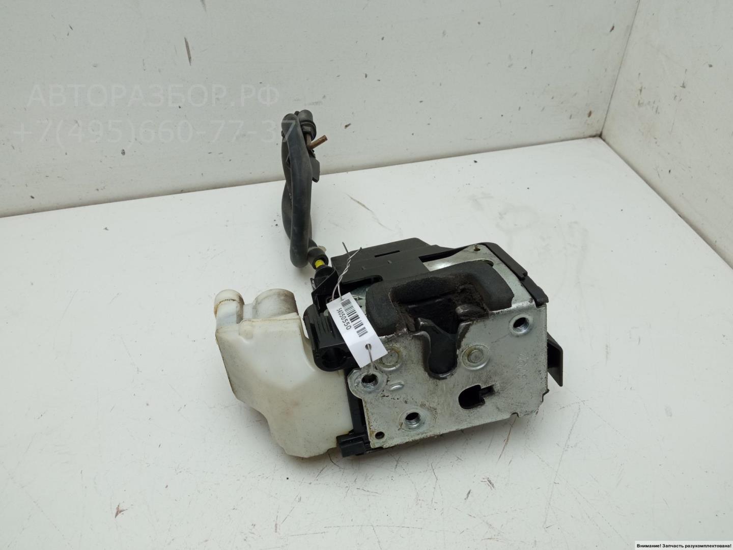 Замок двери передней правой