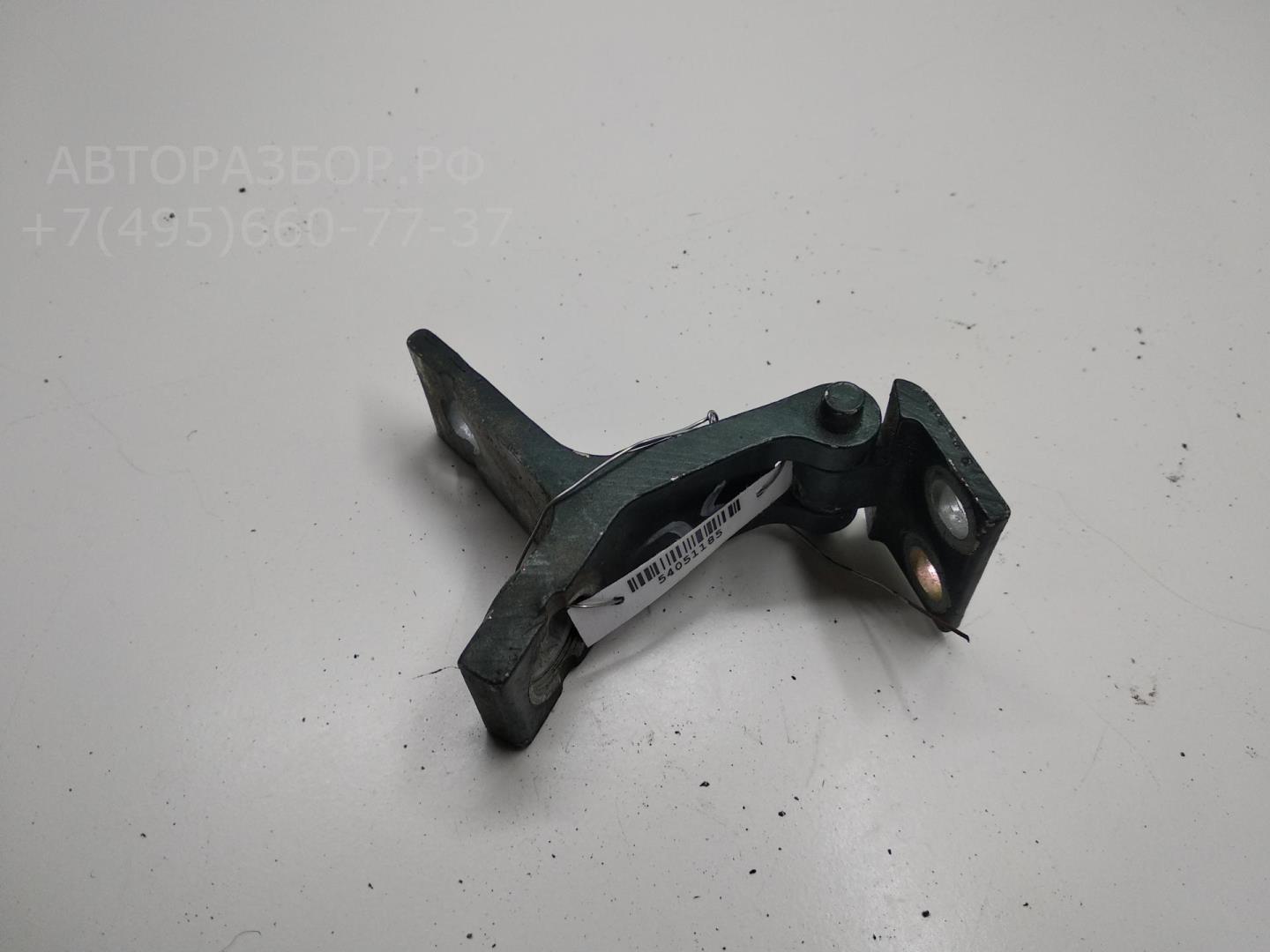 Петля двери