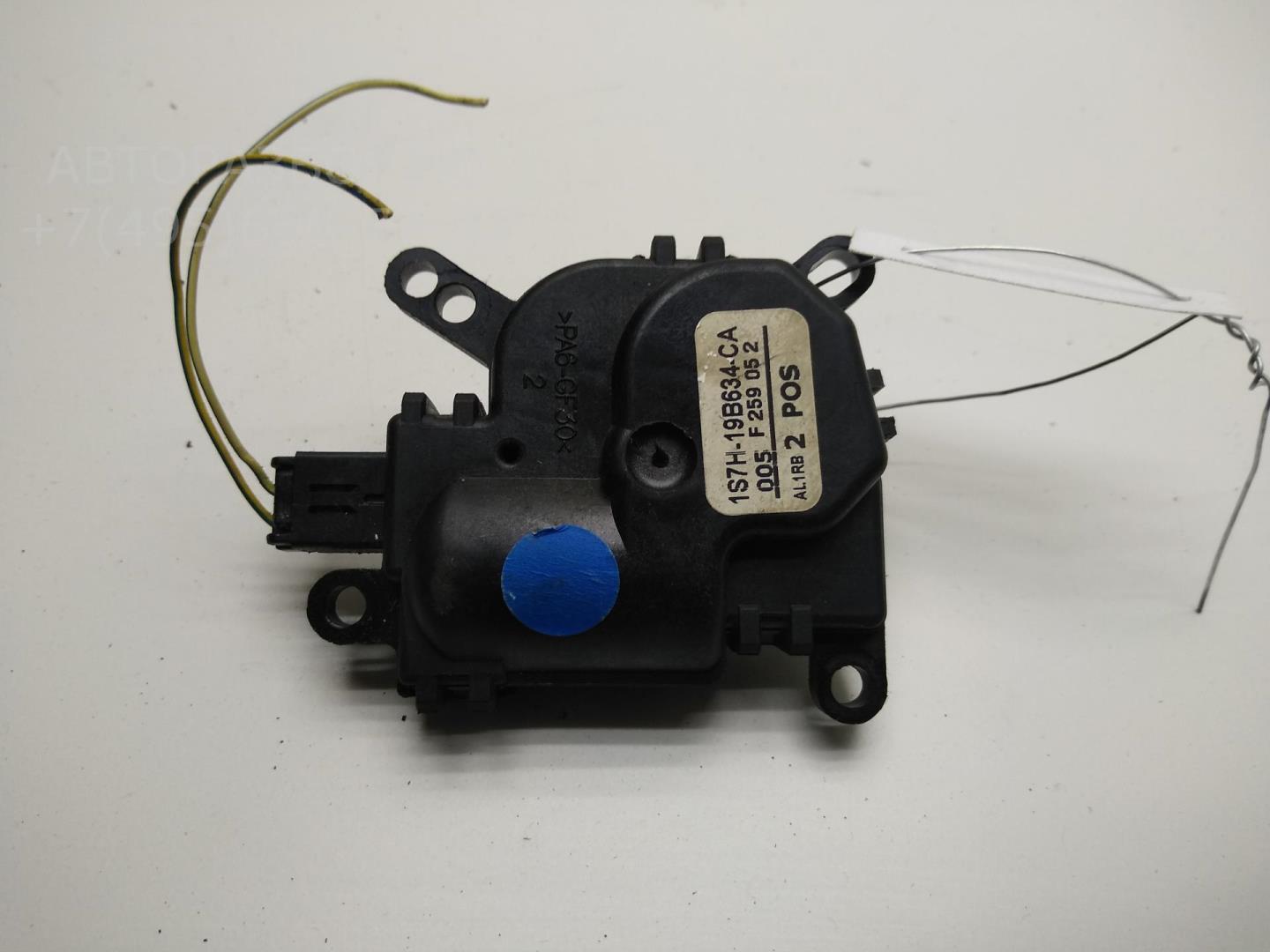 Моторчик заслонки печки