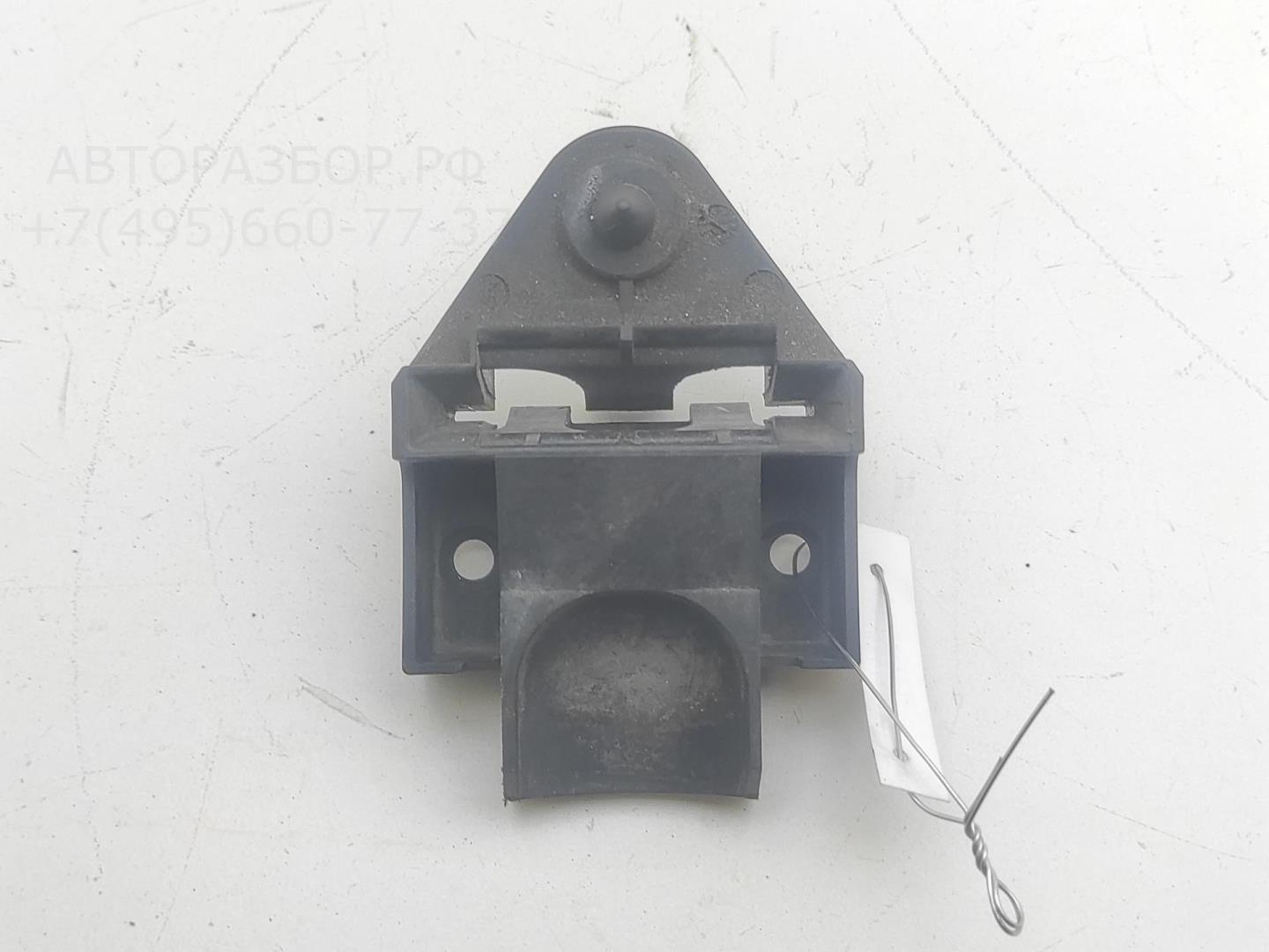 Кронштейн радиатора