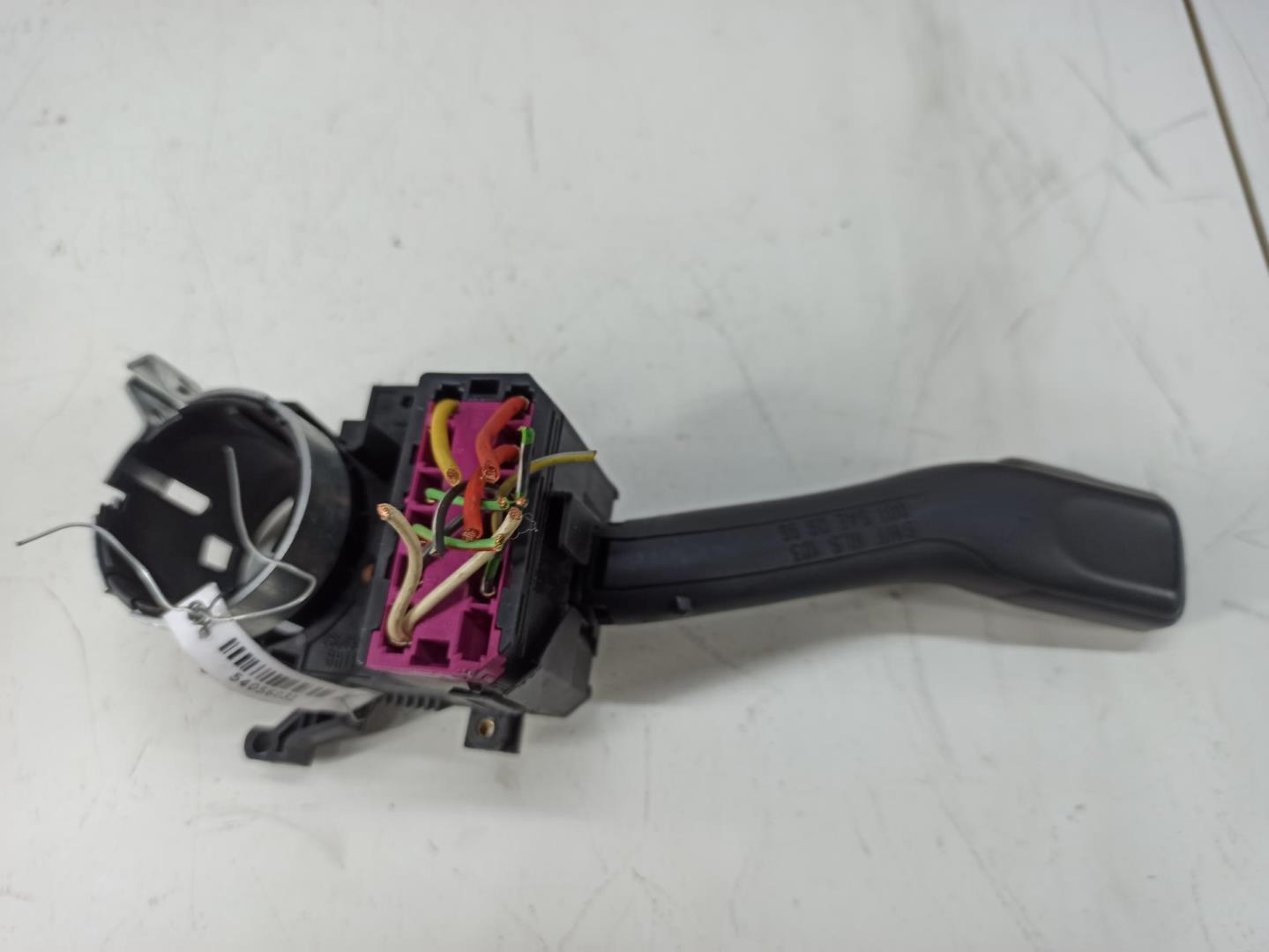 Переключатель поворотов подрулевой