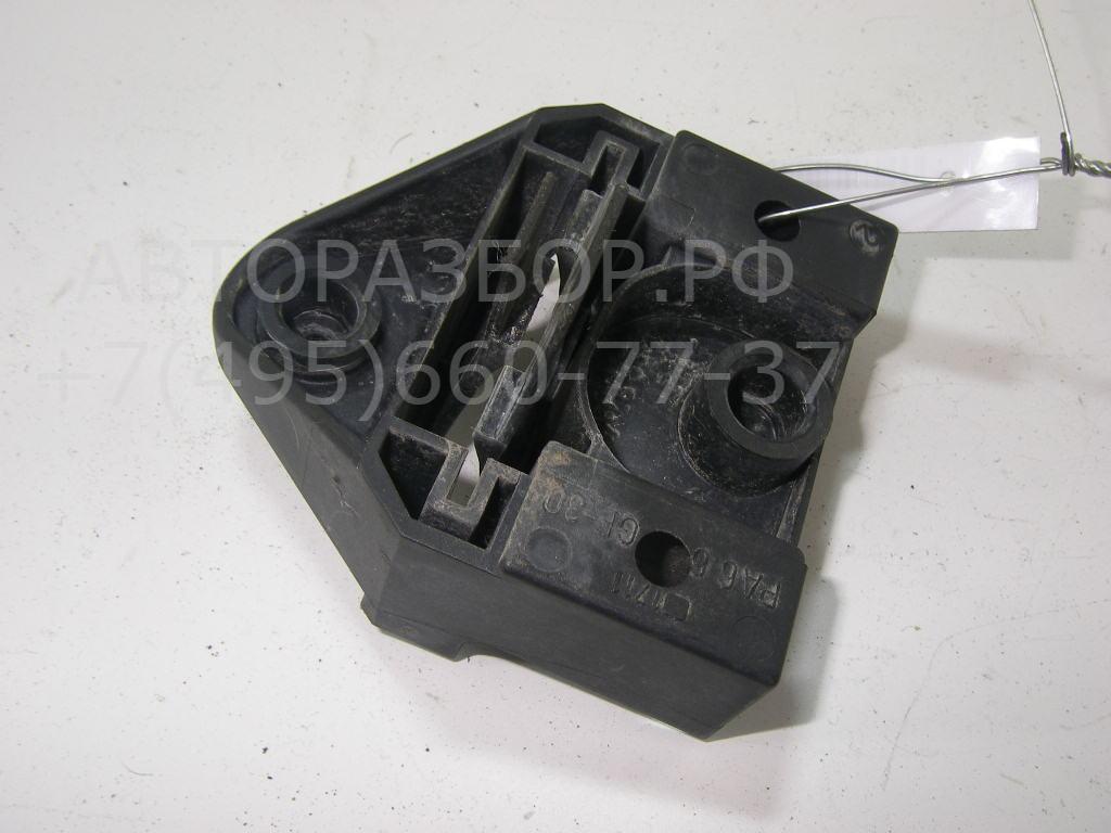 Кронштейн радиатора