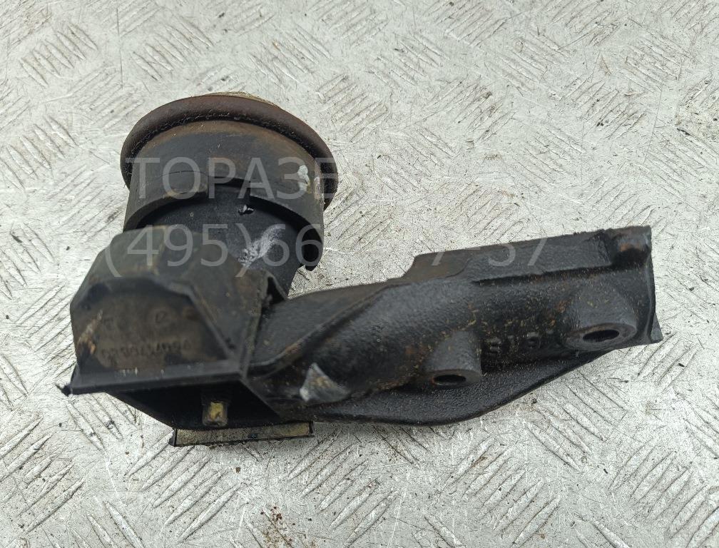 Опора двигателя