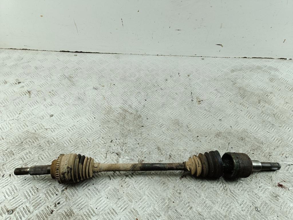 Полуось задняя