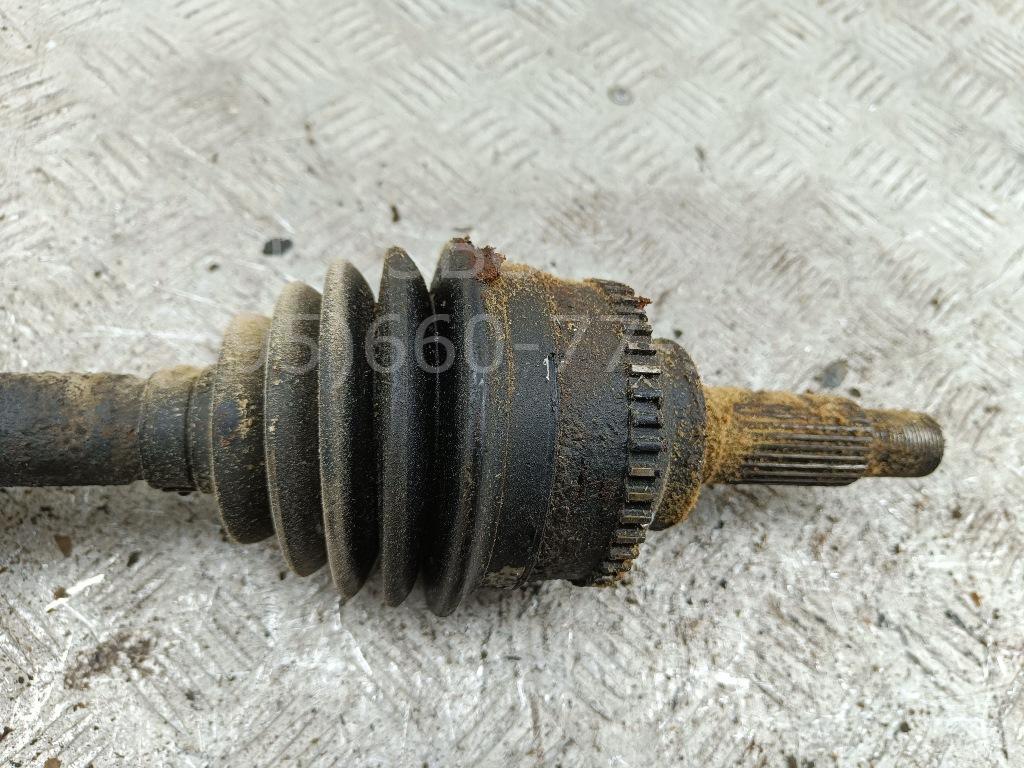 Полуось передняя левая