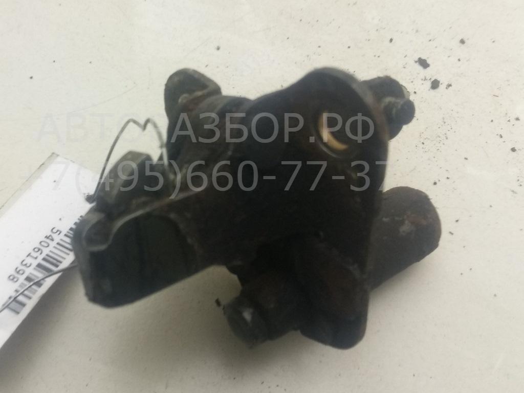 Замок капота