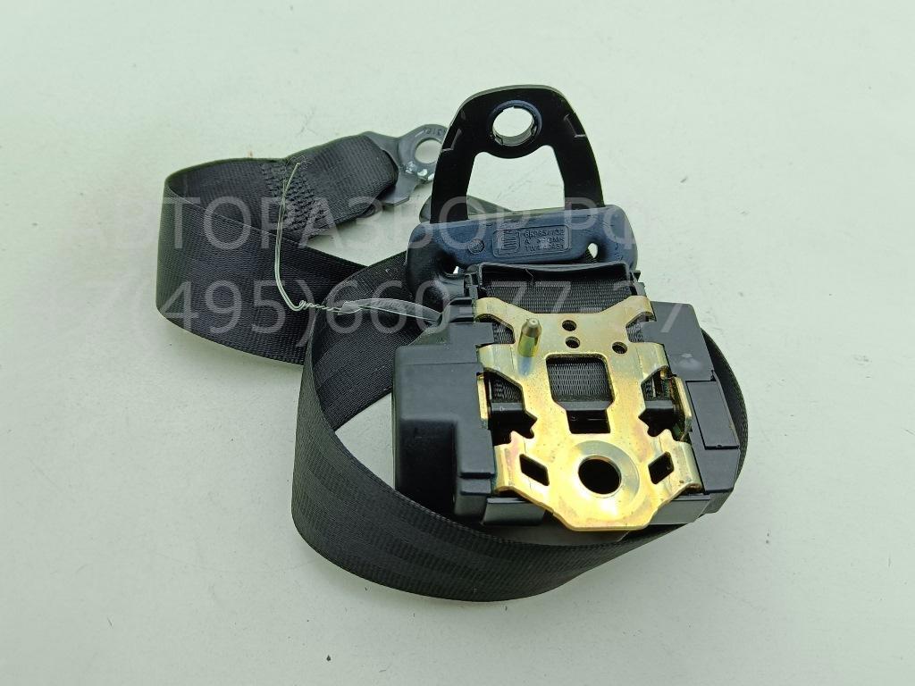 Ремень безопасности