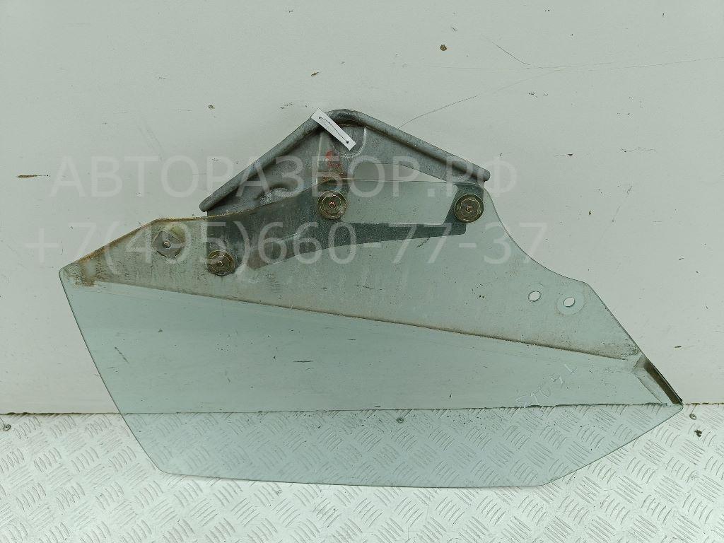 Стекло двери задней правой