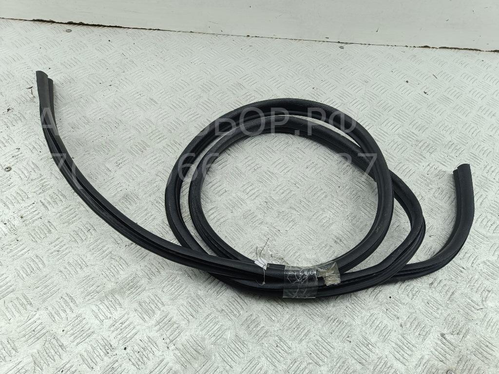 Уплотнитель двери