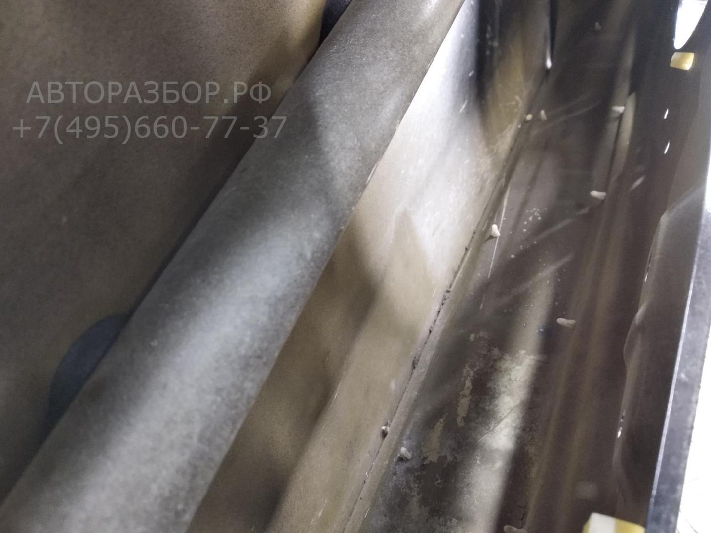 Дверь передняя левая