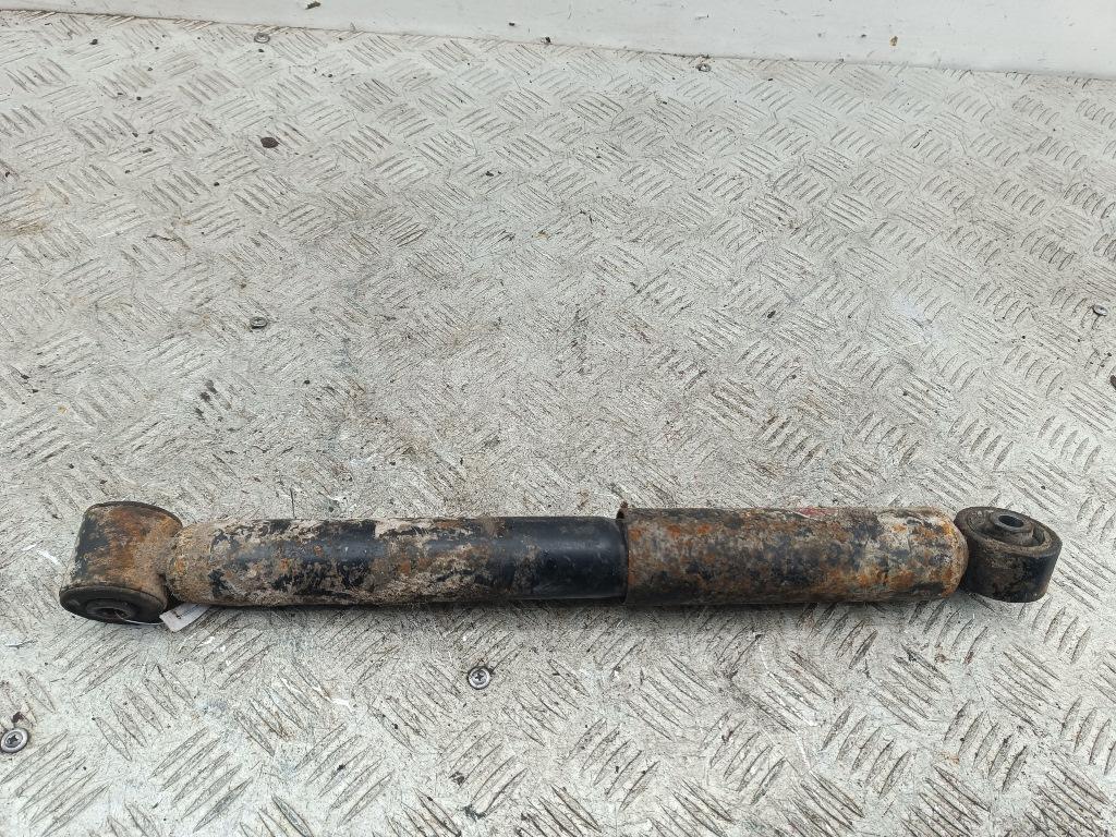 Амортизатор задний правый