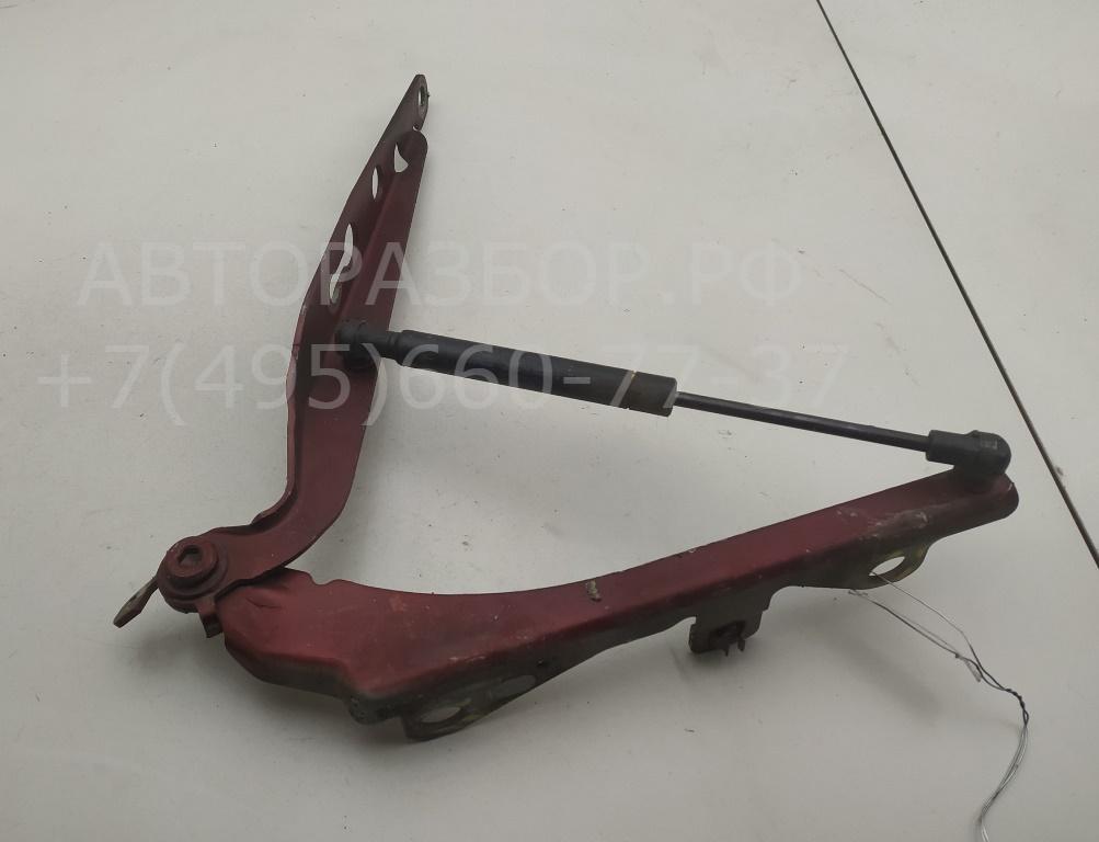 Петля капота правая