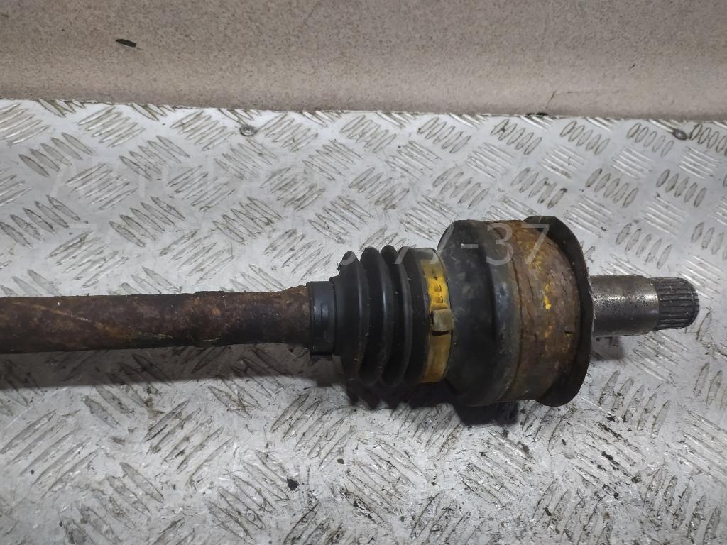 Полуось задняя