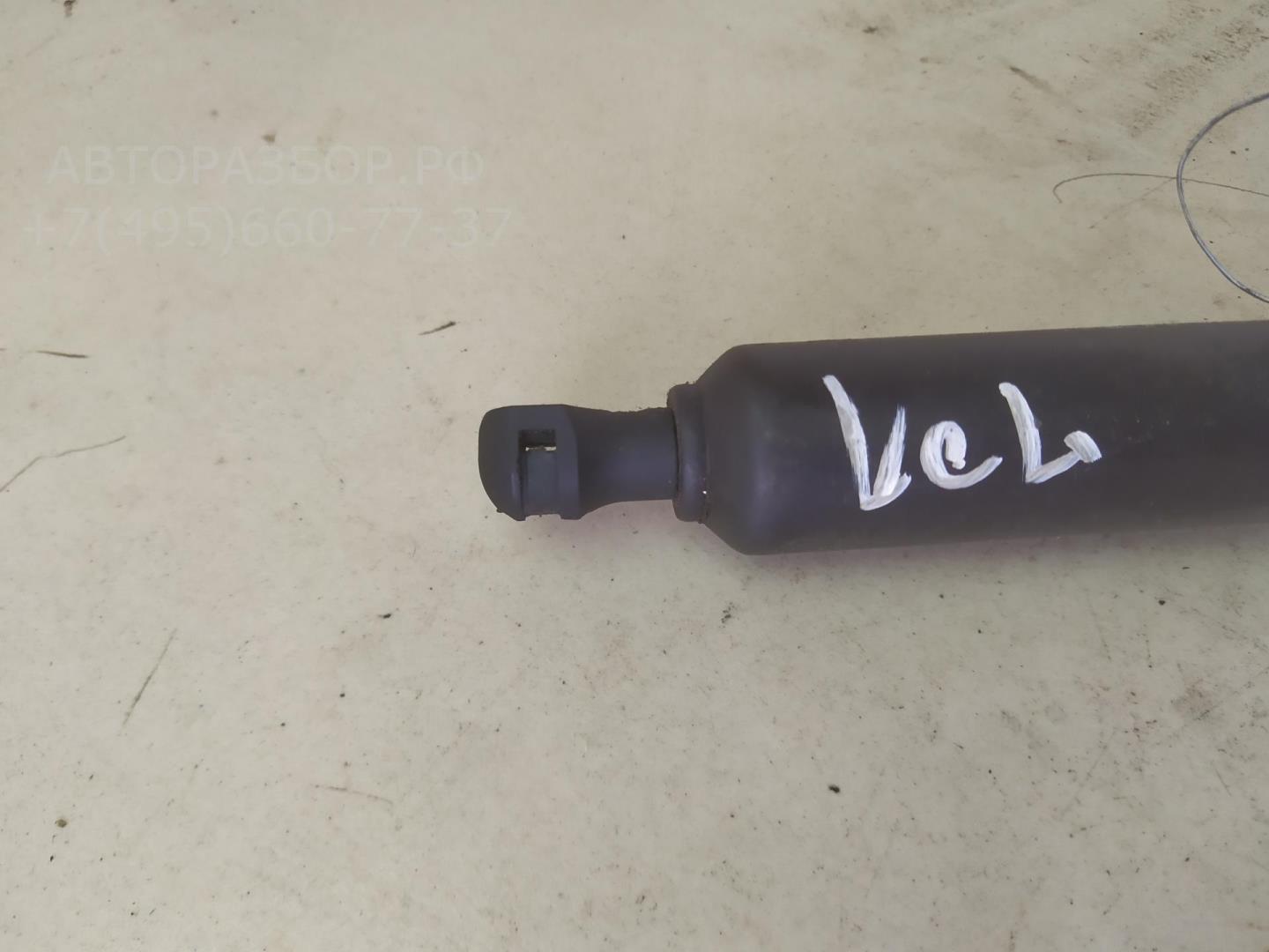 Амортизатор крышки багажника