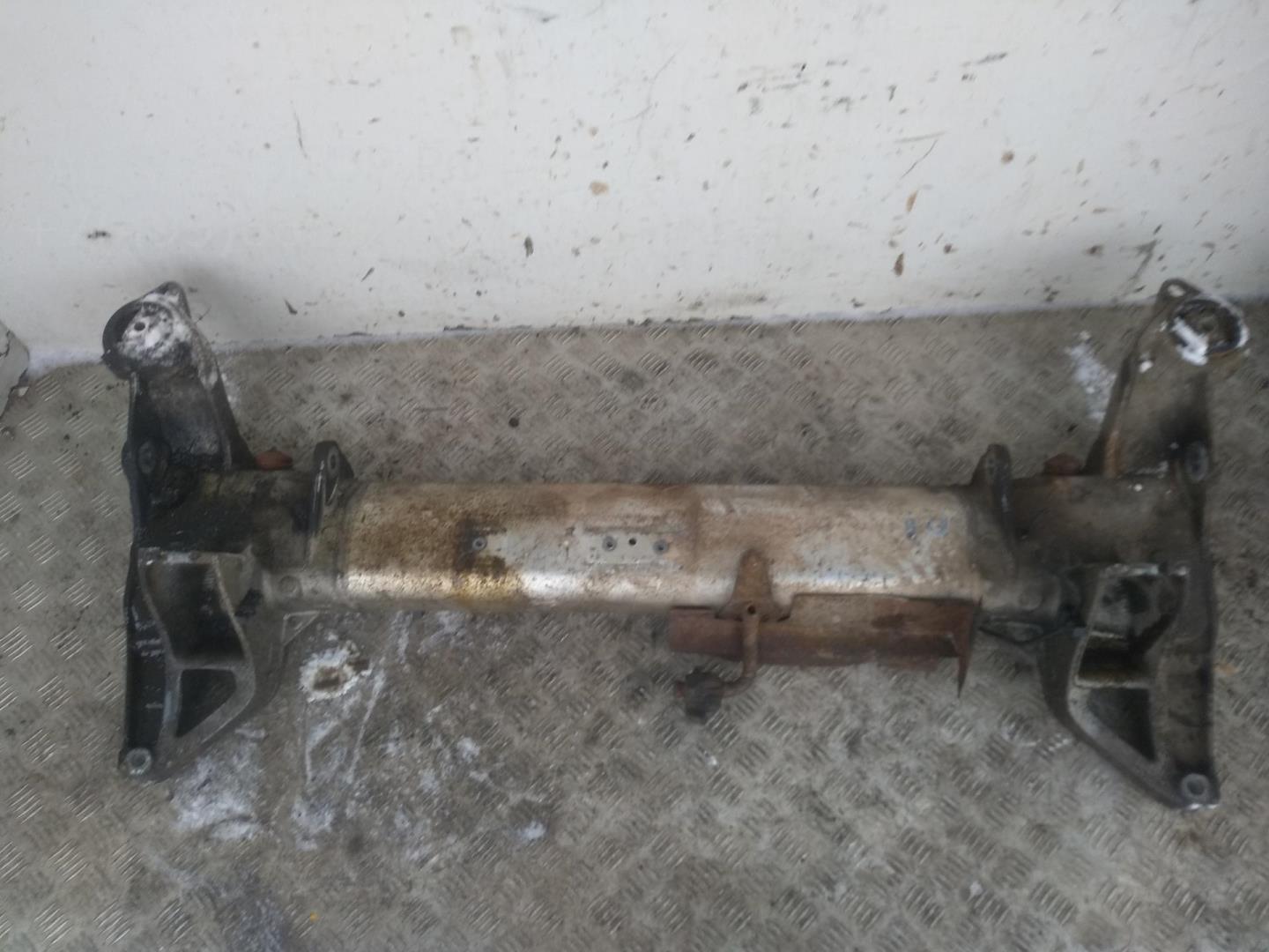 Балка задняя