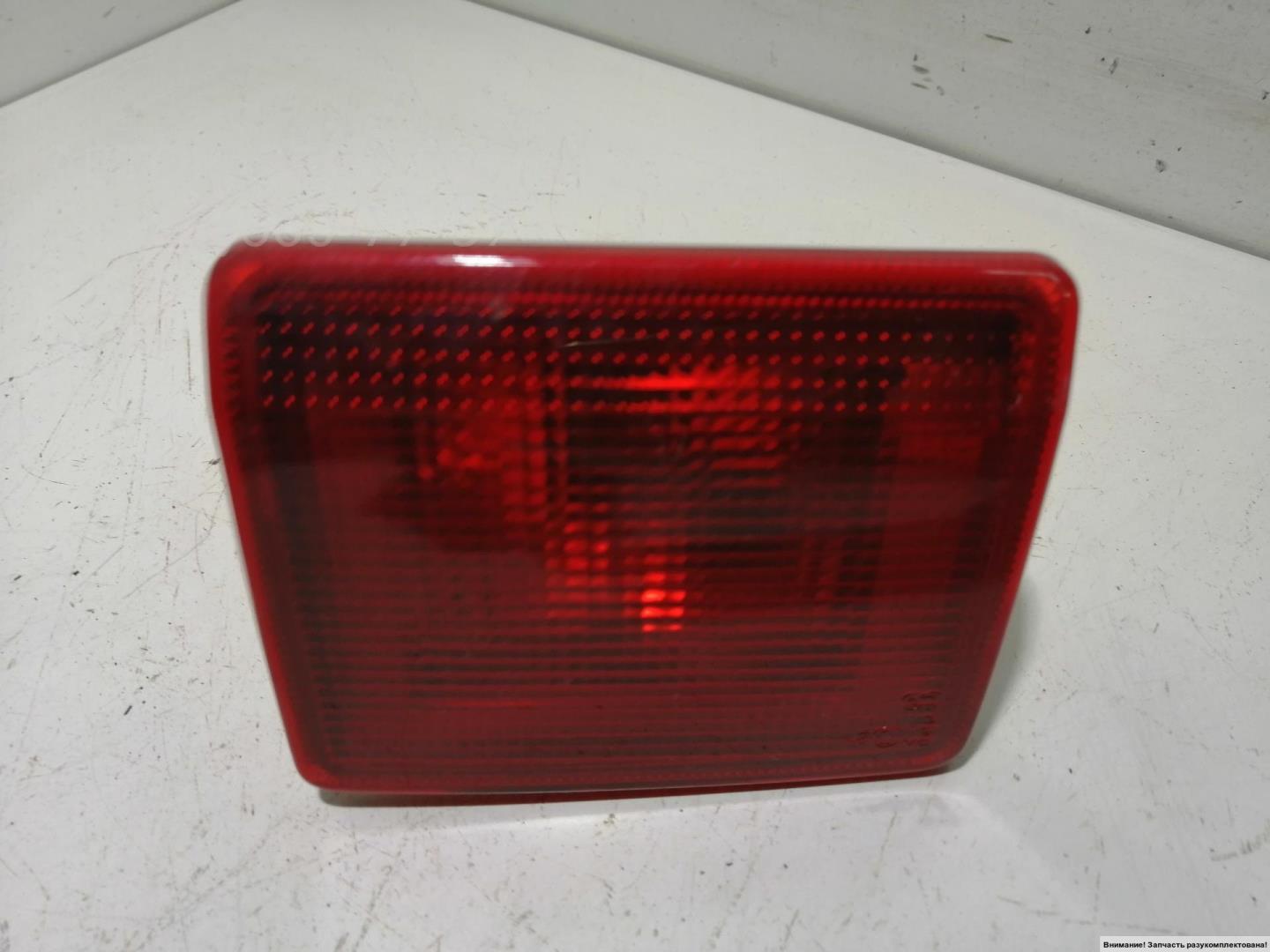 Фонарь задний внутренний левый