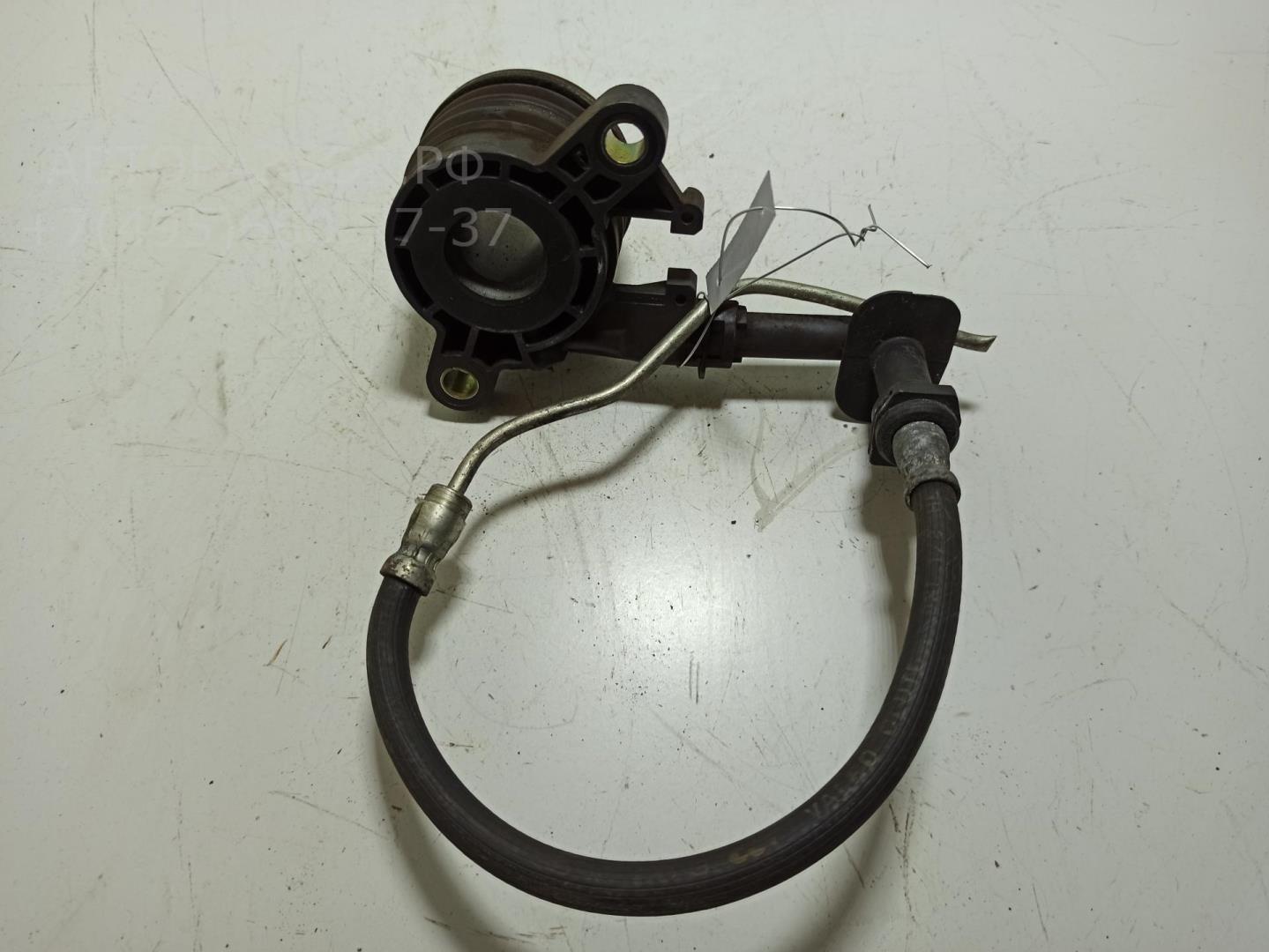 Цилиндр сцепления рабочий