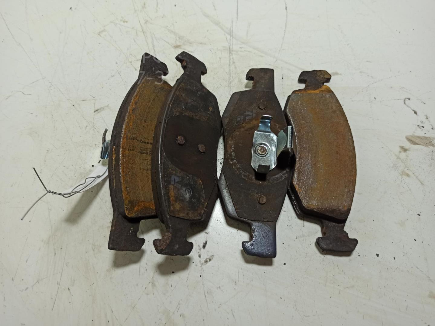 Колодки тормозные передние к-т