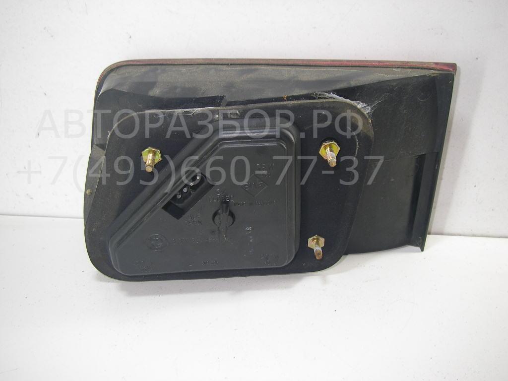 Фонарь задний внутренний левый