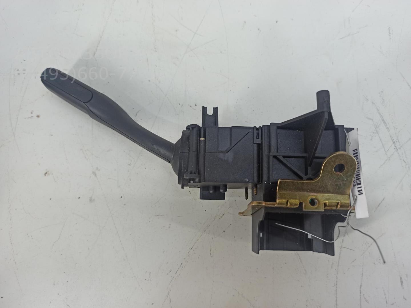 Переключатель поворотов подрулевой