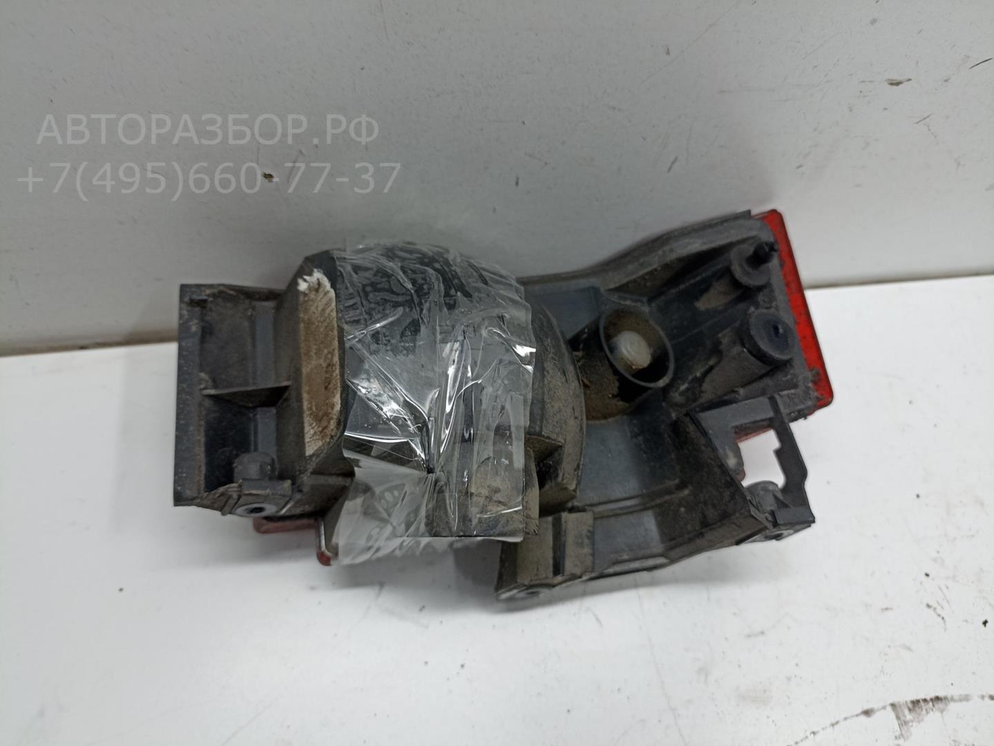 Отражатель в бампер задний правый
