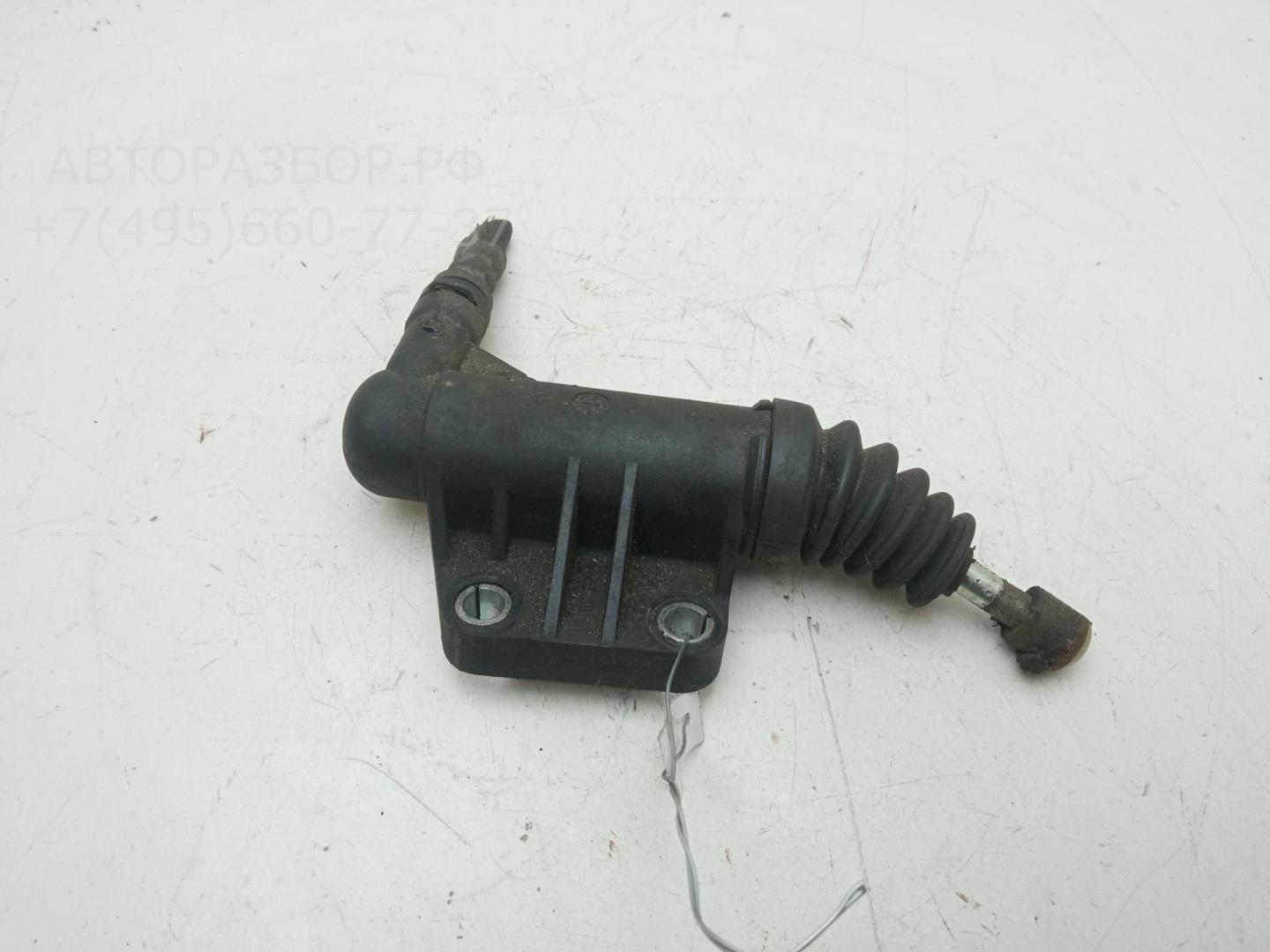 Цилиндр сцепления рабочий