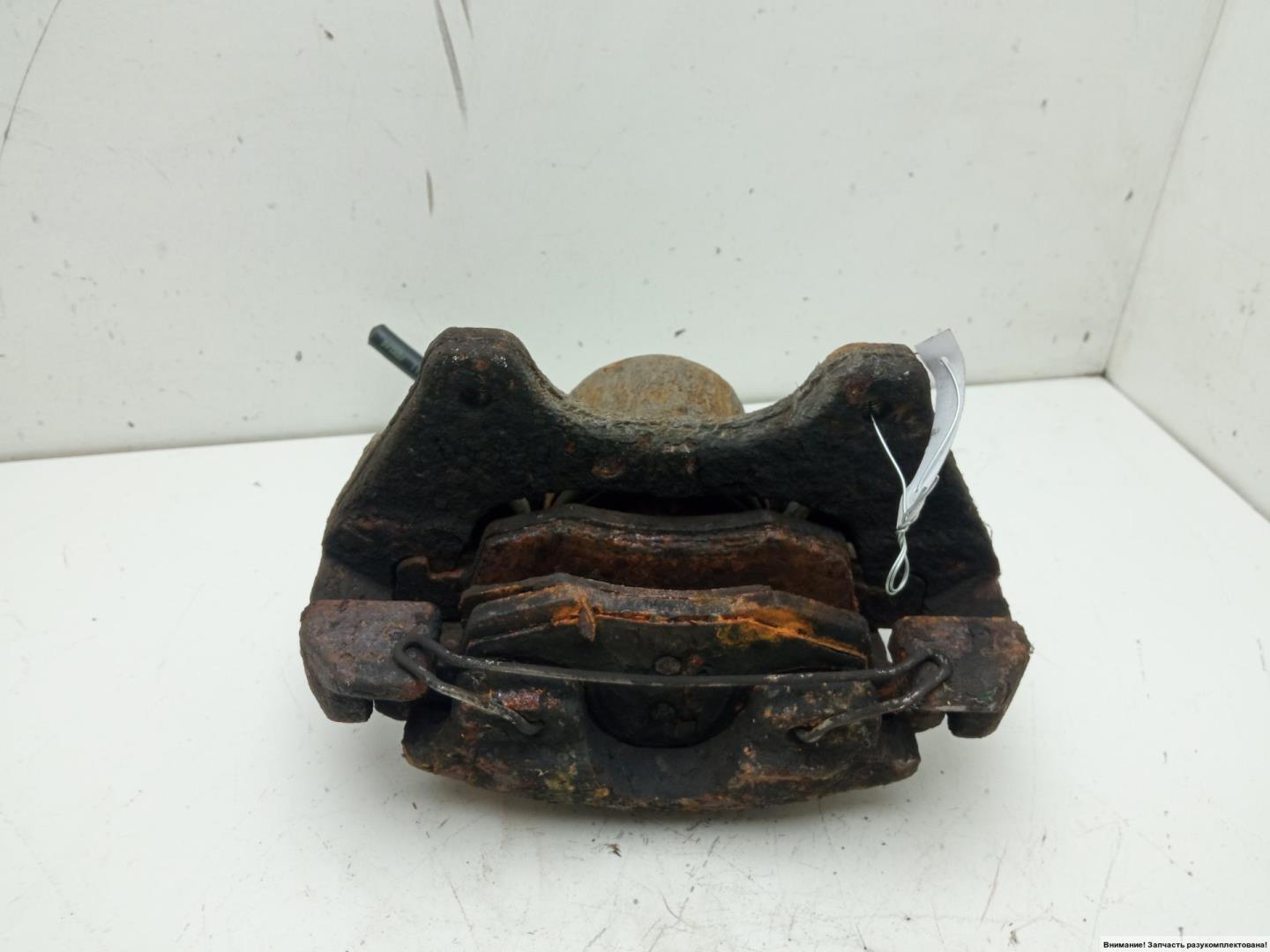 Суппорт передний левый