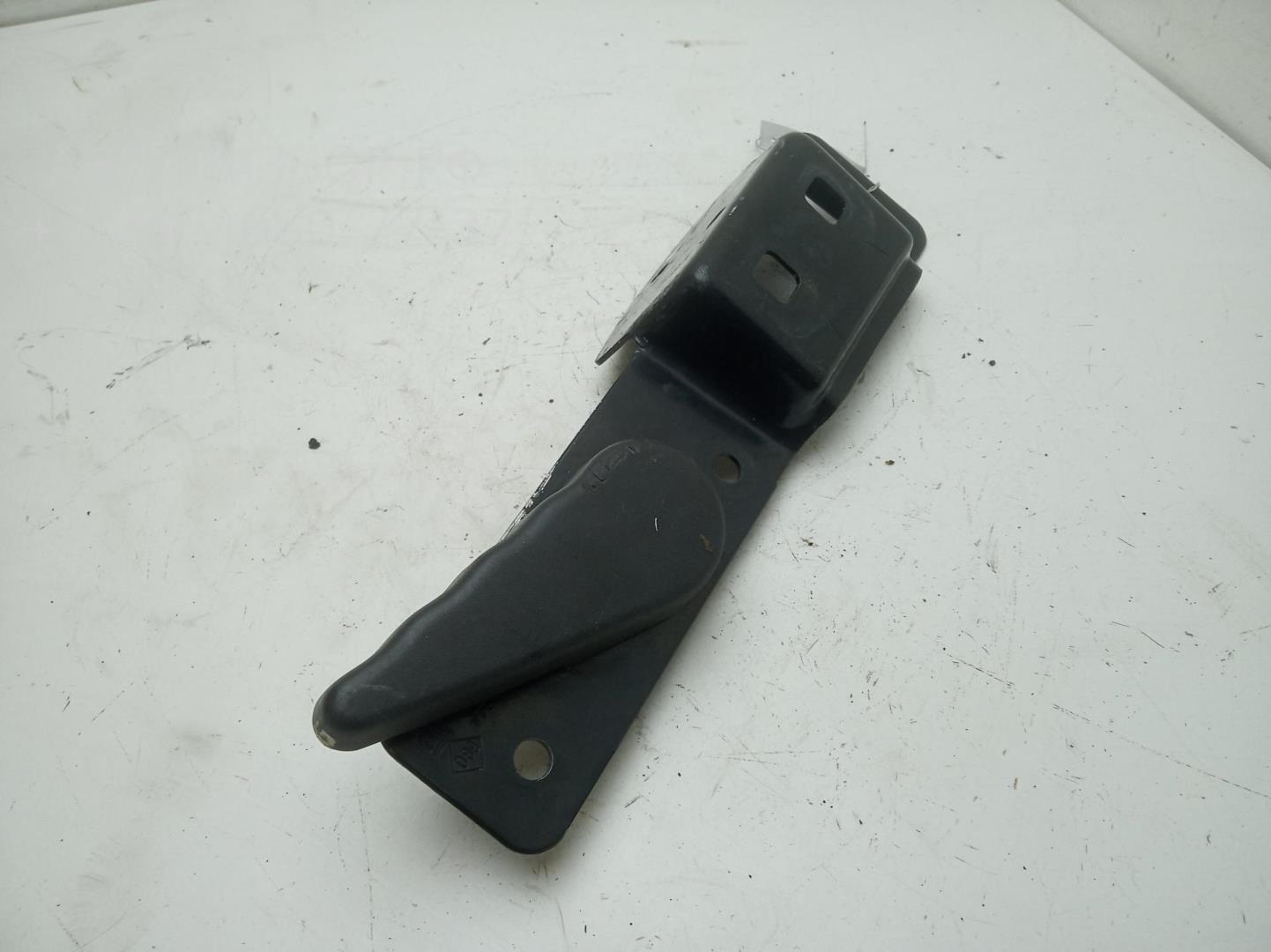 Ручка двери задней внутренняя правая