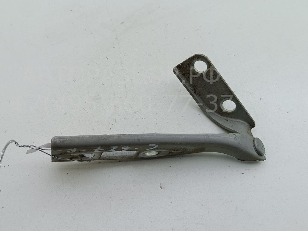 Петля капота правая