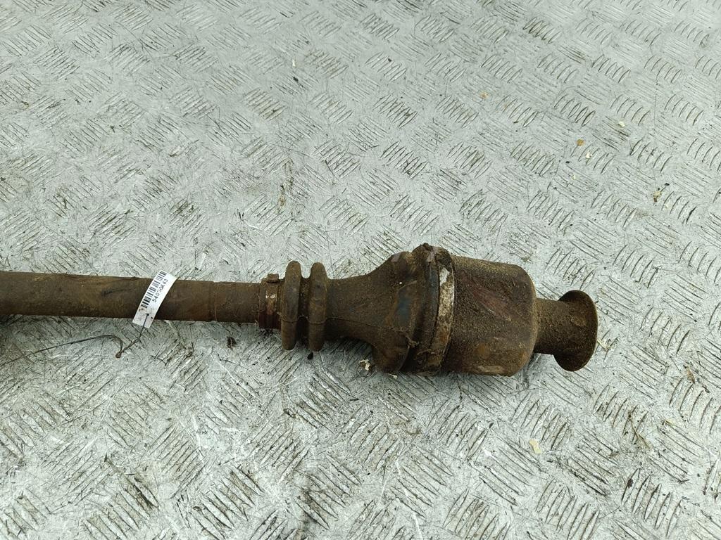 Полуось передняя правая