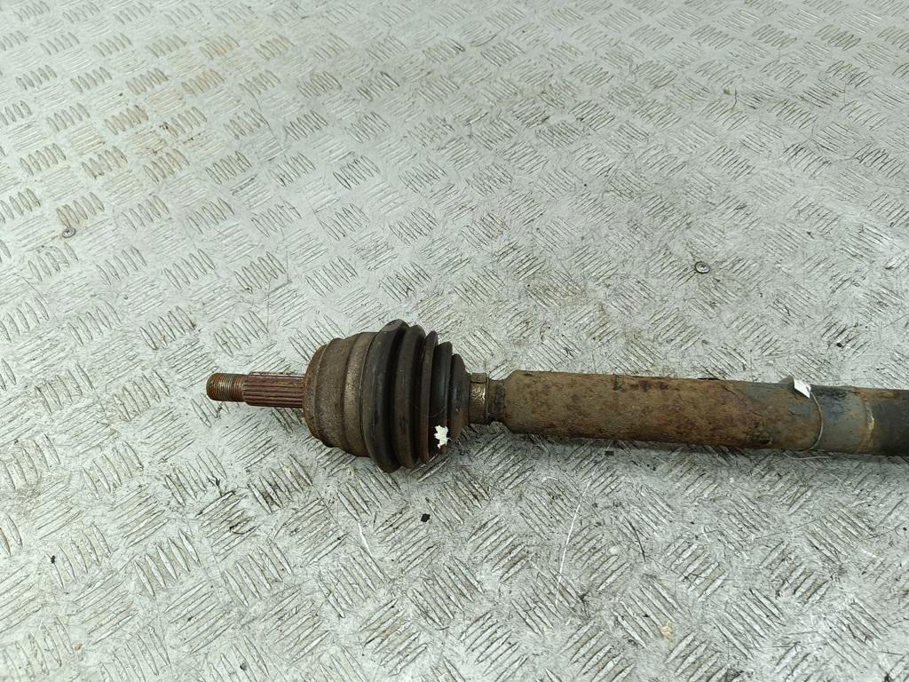 Полуось передняя правая