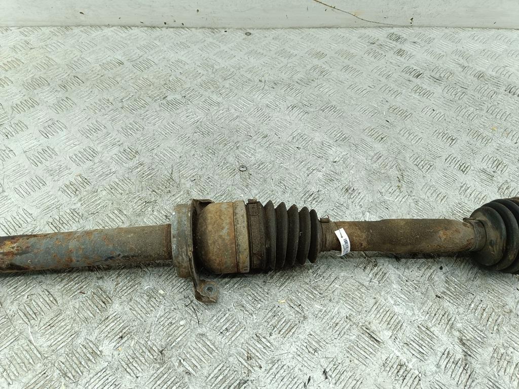 Полуось передняя правая