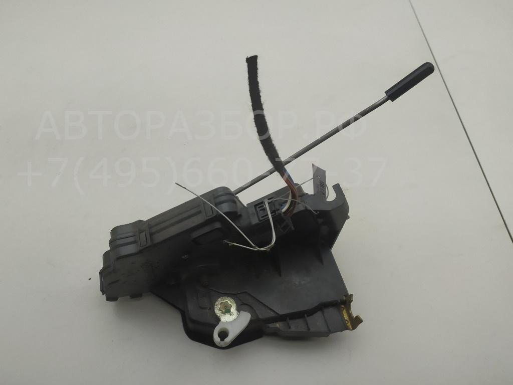 Замок двери передней правой