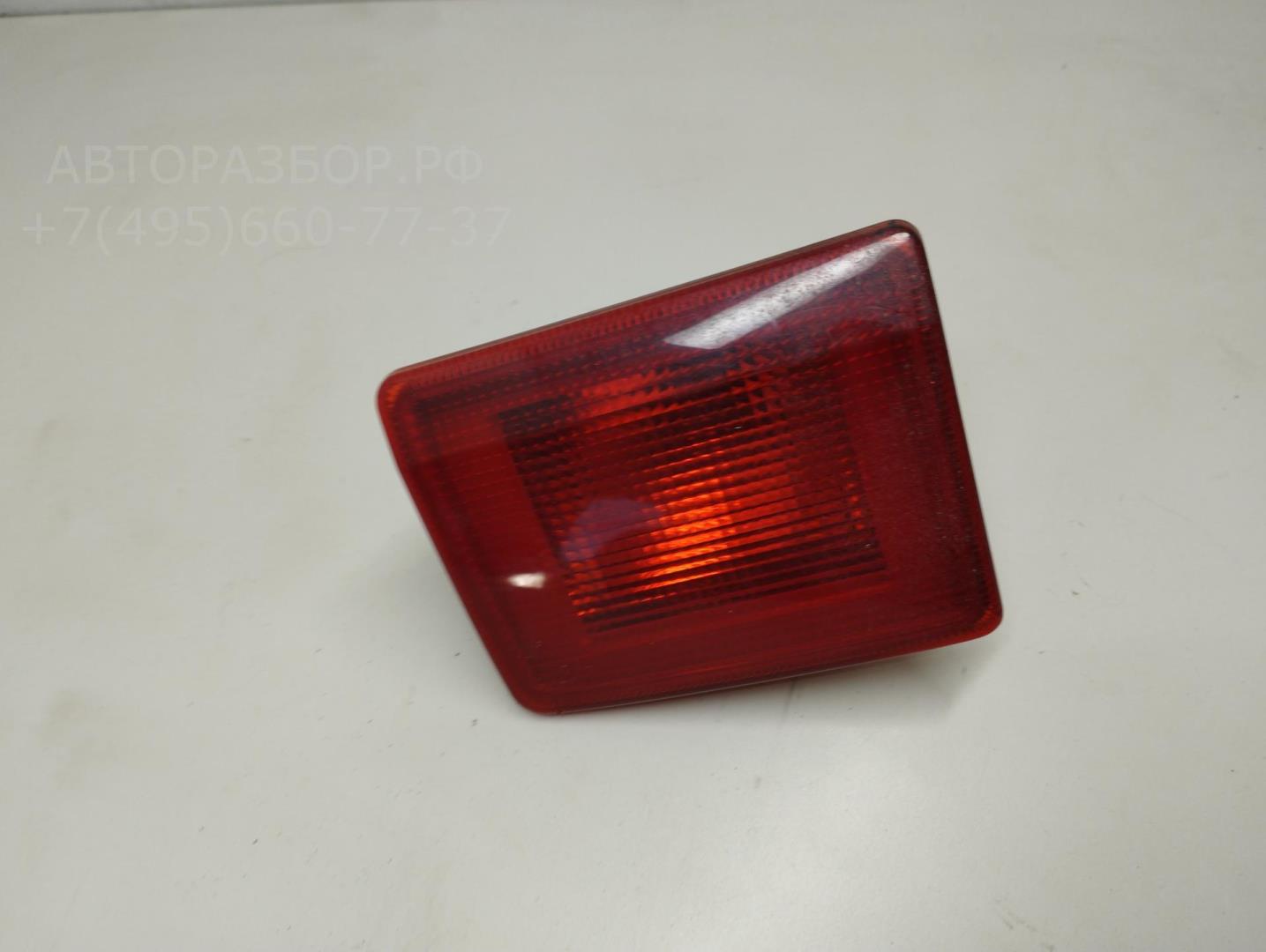 Фонарь задний в бампер правый
