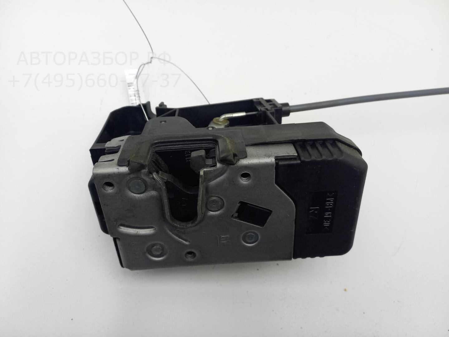 Замок двери передней правой