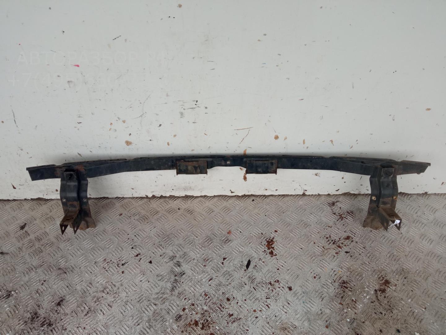 Усилитель заднего бампера