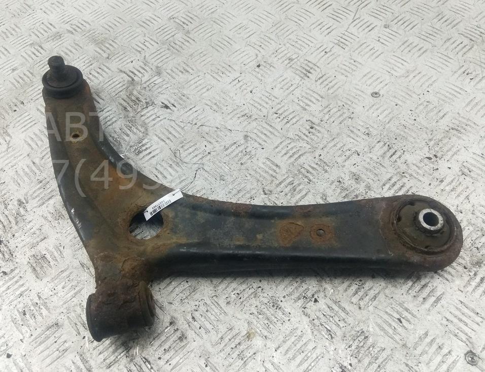 Рычаг передний правый