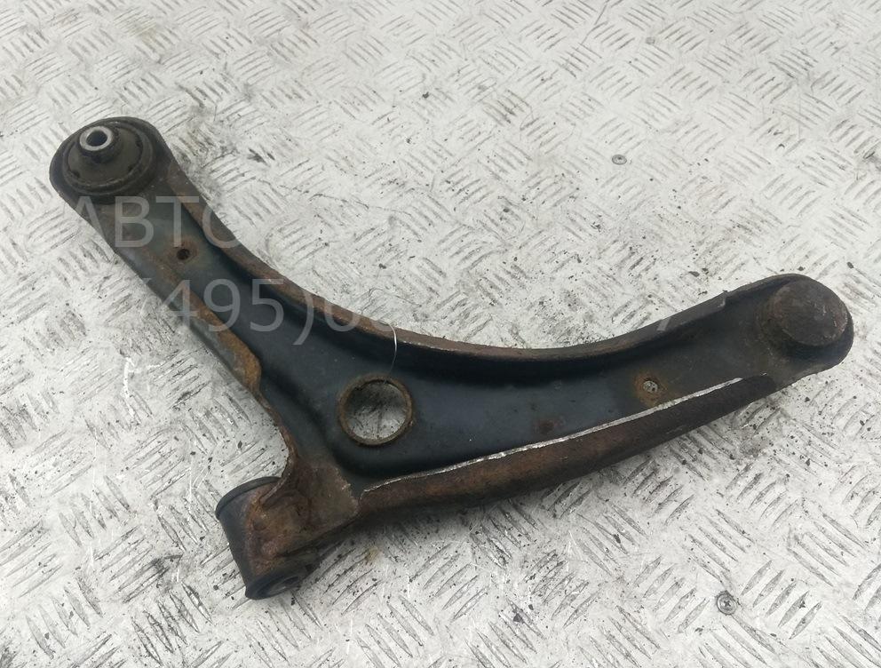 Рычаг передний правый