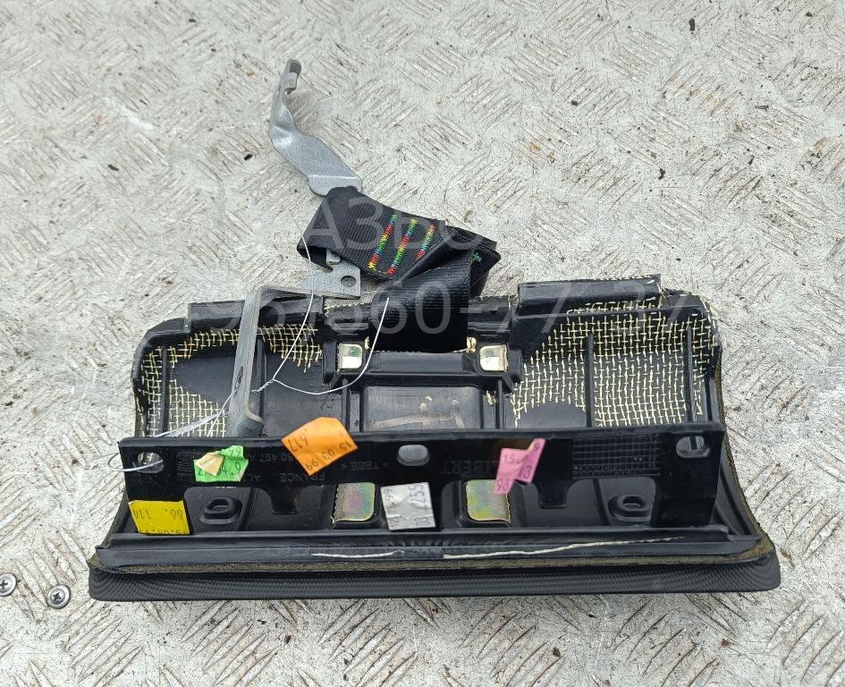 Подушка безопасности пассажирская (в торпедо)